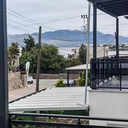 Sea View 2 Minute Walk To The Akyarlar فيلة